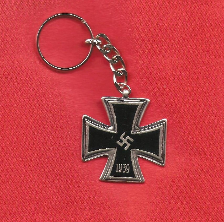 Немецкий крест купить. Тамплиерский крест нацистов. Железный крест третий Рейх. Железный крест Адольфа Гитлера.