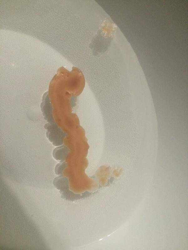 Гадание на воске коньки. Кольцо при гадании на воске. Отливки воском значение фигур. Гадание на воске коньки. Фигурки воском отливка в.