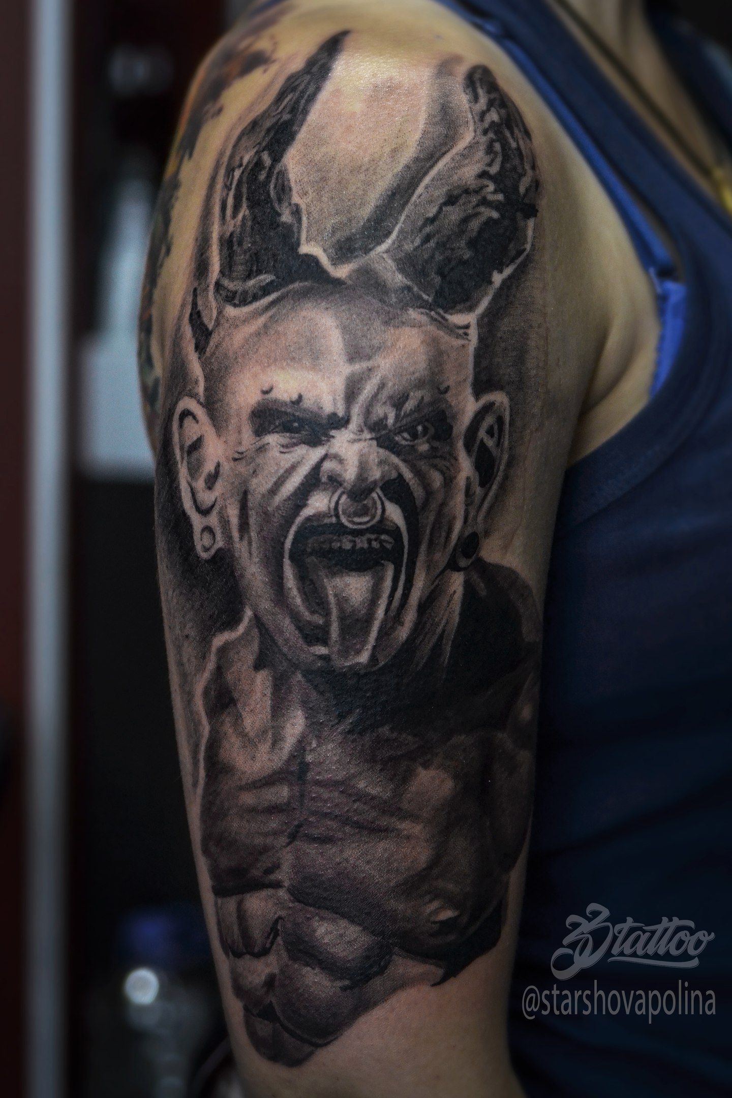 Тату демона на плече. Тату демона на руке. Тату демон на спине. Тату демон. Астарот демон тату.